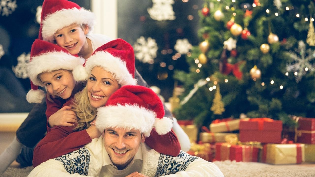 Crie uma decoração de Natal incrível com 7 dicas imperdíveis
